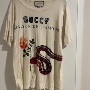 Gucci Cream Graphic Tee with Red & Black Snake Print